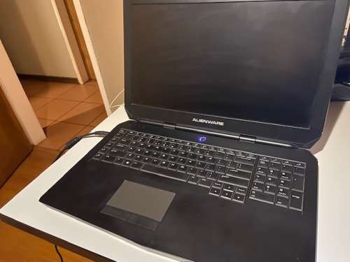 Alienware 17 R3 - i7 6700HQ - 16GB RAM - GTX 980M 8GB