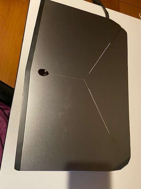 Alienware 17 R3 - i7 6700HQ - 16GB RAM - GTX 980M 8GB