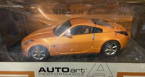 1:18 Scale Nissan Z