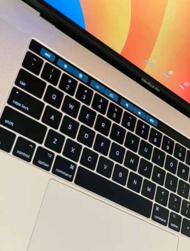 2019 Apple MacBook Pro A1241 16-inch 2.4GHz 8-Core i9-9980HK (i9, 32GB RAM, 512GB, Space Gray)