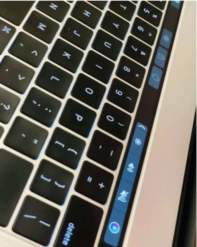 2019 Apple MacBook Pro A1241 16-inch 2.4GHz 8-Core i9-9980HK (i9, 32GB RAM, 512GB, Space Gray)