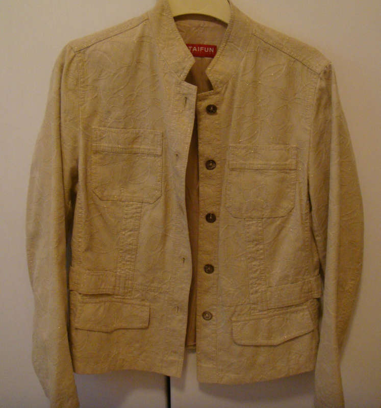 BEAUTIFUL ELEGANT -  BEIGE - JACKET- SIZE 36 - FULLY LINED INCLUDING SLEEVES - FROM BULGARIA