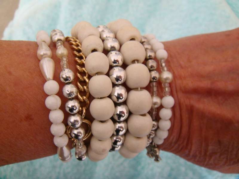 Beautiful braclet  -  unwanted gift