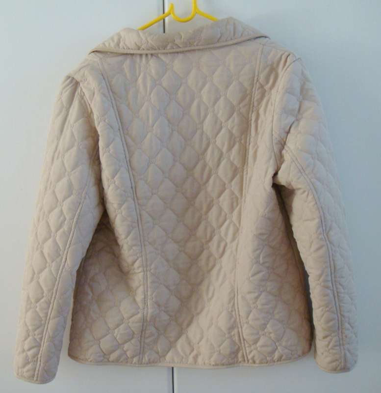 Ladies   JACKET  -   Size  medium