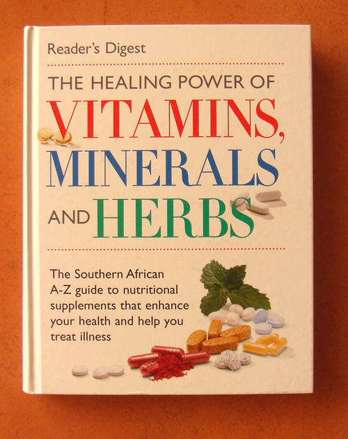 PRE-LOVED - Medical Cures and Treatments -  Complete A - Z sourcebook by Readers Digest