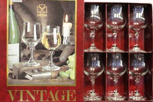 6 Vintage Wine Glasses with fine rim