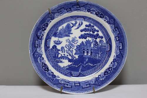 2 x Asian painted wall hanging plates