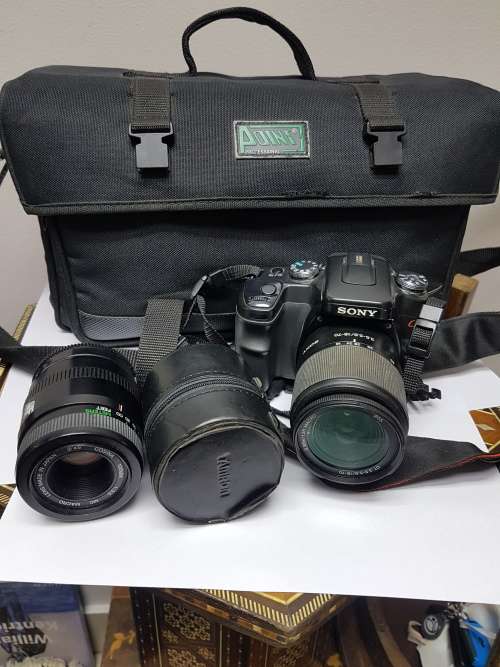 Sony Alpha A100 DSLR Professional Digital Camera  18-70mm Sony lens kit - cw 2 x add Macro Lenses