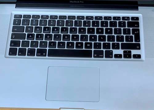 Macbook Pro 15 inch Mid 2010