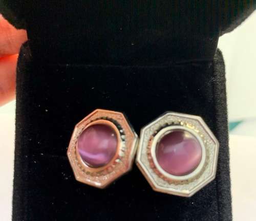 Cufflinks
