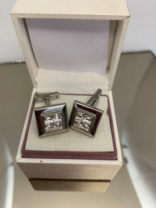 Stainless Steel Cufflinks with cubics