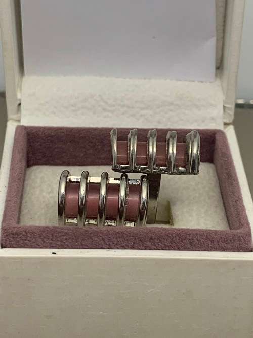 Stainless steel cufflinks for men with a semi pre-precious stone