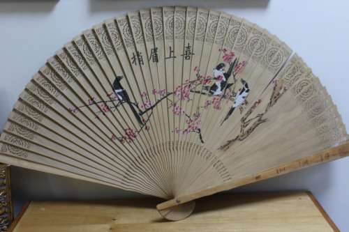 Asian Hand-Painted Fan in Bamboo Case - Sight Damage or 1 Connection