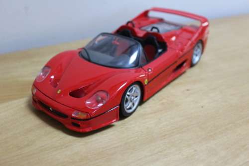Maisto Ferrari F50 car model