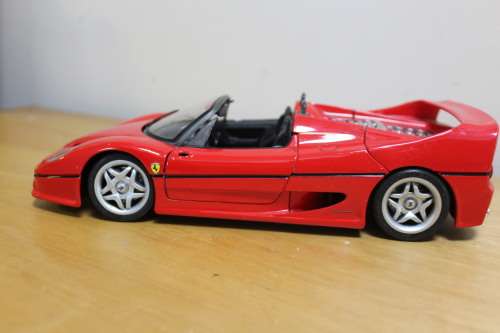 Maisto Ferrari F50 car model