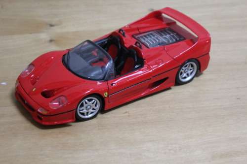 Maisto Ferrari F50 car model