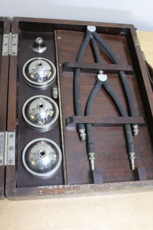 Vintage Capac Binaureal 7034 sieres set of car stethoscope in oak case