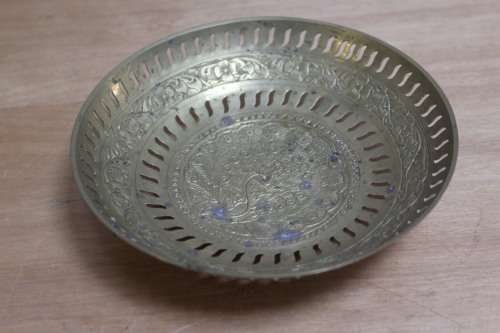 Metal Designed Dish