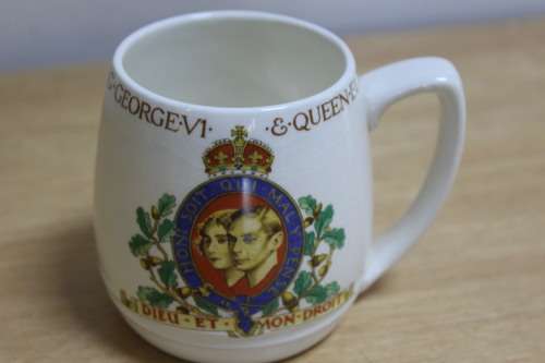 Collectible Coffee Mug presented by the city Council of Johannesburg Johnson Bros England