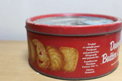 Collectible Vintage Danmark Buttergeback Cookie Tin