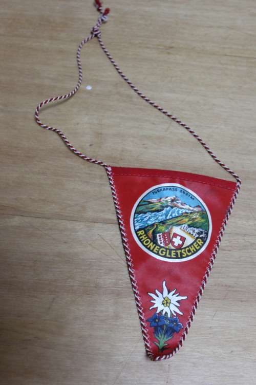Collectible Country Flag Rhonegletscher Furkapass 2437m