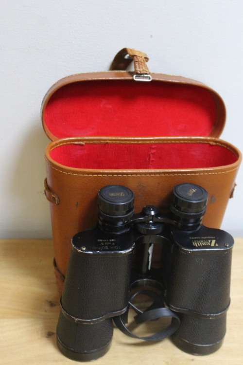 Zenith 10x50 Binoculars in case