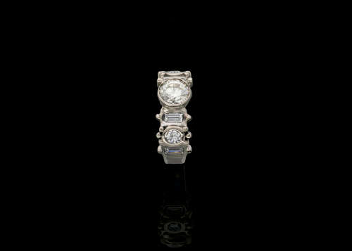 18ct (7.4 grams) White Gold Round Brilliant Diamond O-P  I1 Ring with GIA cert