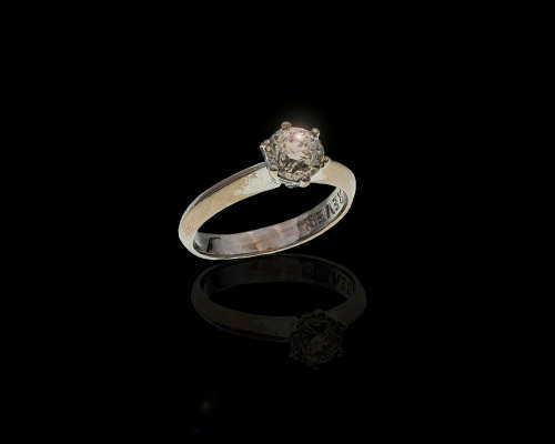 3.8 grams 18 carat, White Gold Diamond 103ct S-T I2 Solitaire Ring with cert