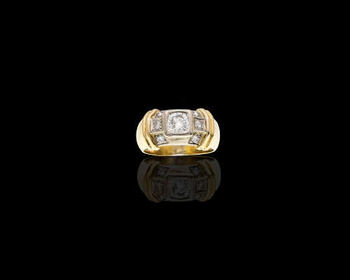 18ct (7.9 grams) Yellow gold, Diamond ring