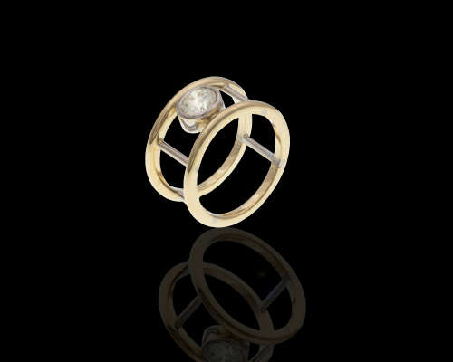 18ct 9.2gr YG and WG 0.90ct RB Q-R Range VS1- with a GIA Certificate