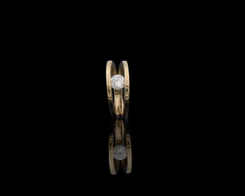 18ct 6.4gr Yellow Gold 0.50ct Round Brilliant Diamond J I2 with a GIA Certificate