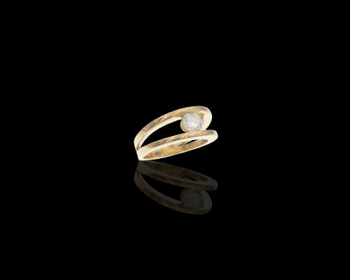 18ct 6.4gr Yellow Gold 0.50ct Round Brilliant Diamond J I2 with a GIA Certificate