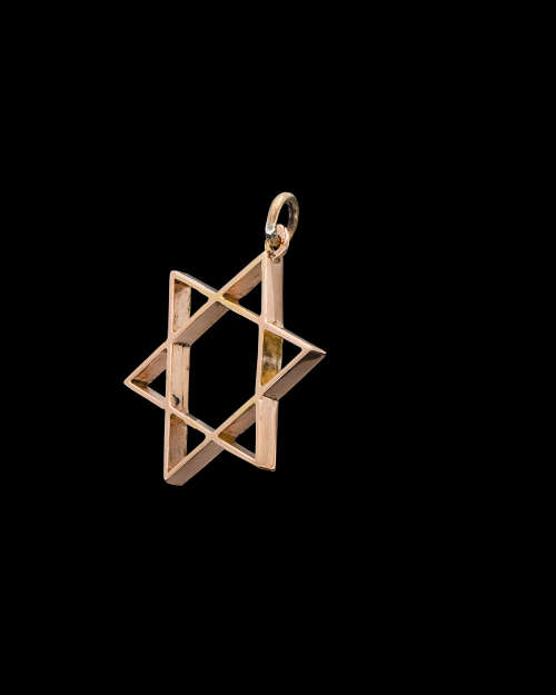 14ct (4.4 gram) Rose Gold Star of David Pendent