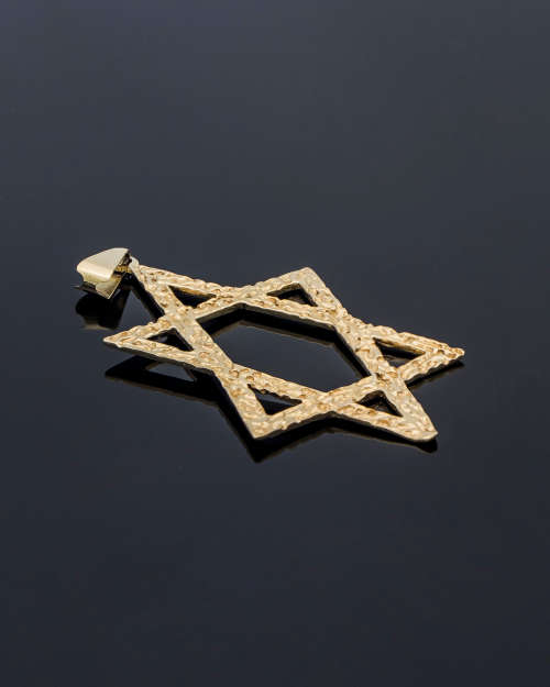 9ct (4.5 gram) Yellow Gold Star of David Pendent