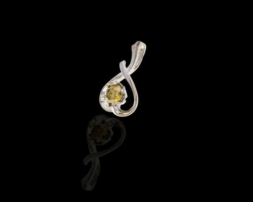 18ct, 2 grams White Gold,  Treated 0725ct Diamond Pendant