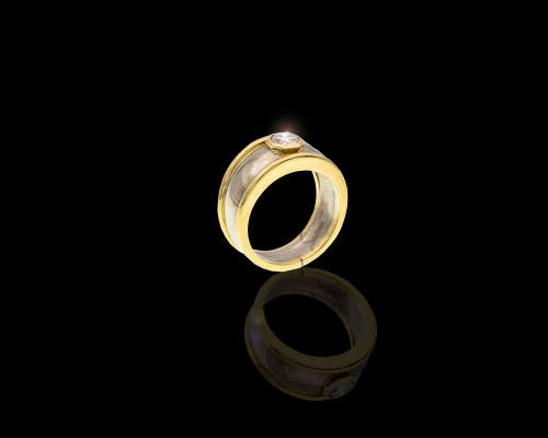 18ct (9.2 Grams) Yellow and White Gold Diamond Ring