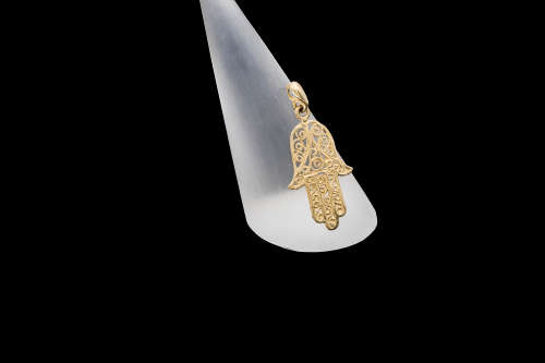 14ct ( 1,7gram) yellow gold Chamsa Pendant,