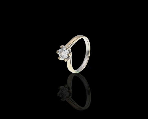 18ct (3.5grams) White Gold 0.67ct Round Brilliant Diamond I SI1 Ring