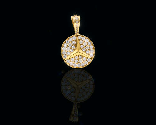 18ct (7.5 grams) Yellow gold and Cubic Zirconias Mercedes emblem pendent