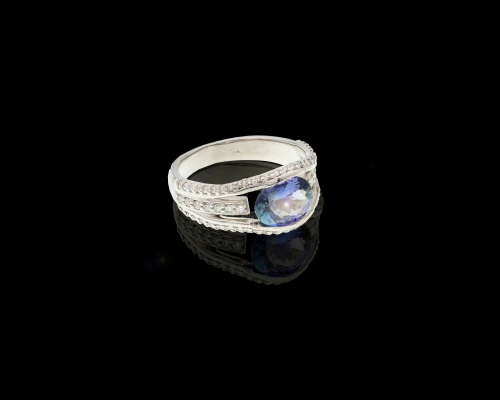 5.5 grams Palladium, Tanzanite and Diamond Cocktail Ring