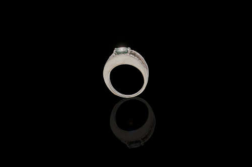 8.9 grams 18 carat White Gold Colour Enhanced Diamond Cocktail Ring