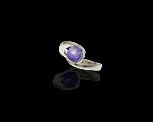 8.1 grams 18 carat White Gold  Browns Lovers Embrace Tanzanite Ring