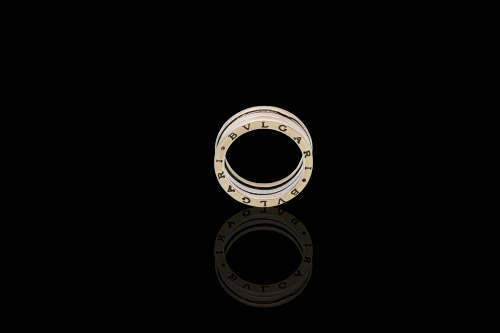10.8 grams 18 carat White Gold Unisex Bulgari Design Ring