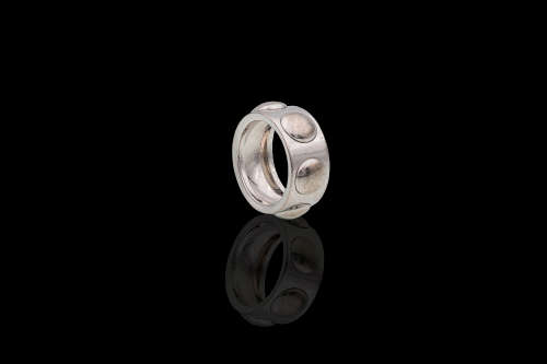 16.9 grams 18 carat White Gold Designer Louis Vuitton Gents Ring  Ring size  P1/2