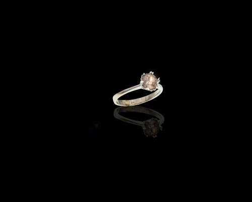 1.8 grams 18 carat White Gold Fancy Diamond Solitaire Ring