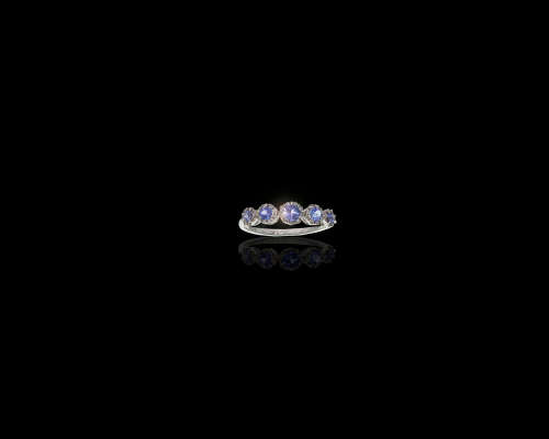 1.2 grams 9 carat White Gold Tanzanite and Diamond Cocktail Ring