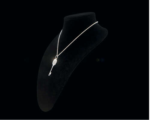 3.2 grams 9 carat White Gold, Chain and Diamond Key Pendant