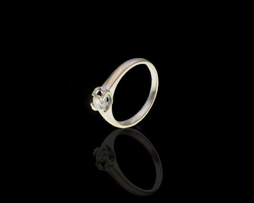 3 grams 18 carat White Gold Diamond Solitaire