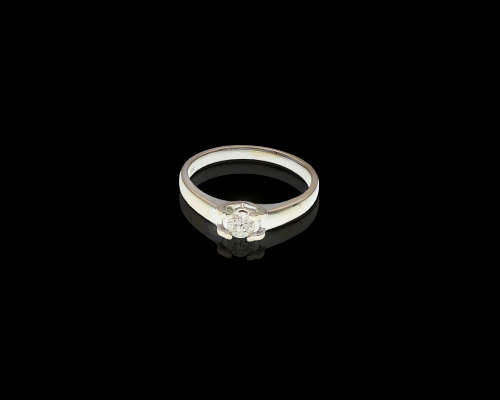 3 grams 18 carat White Gold Diamond Solitaire