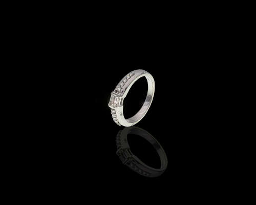 3.4 grams 14 carat White Gold Diamond Engagement  Ring